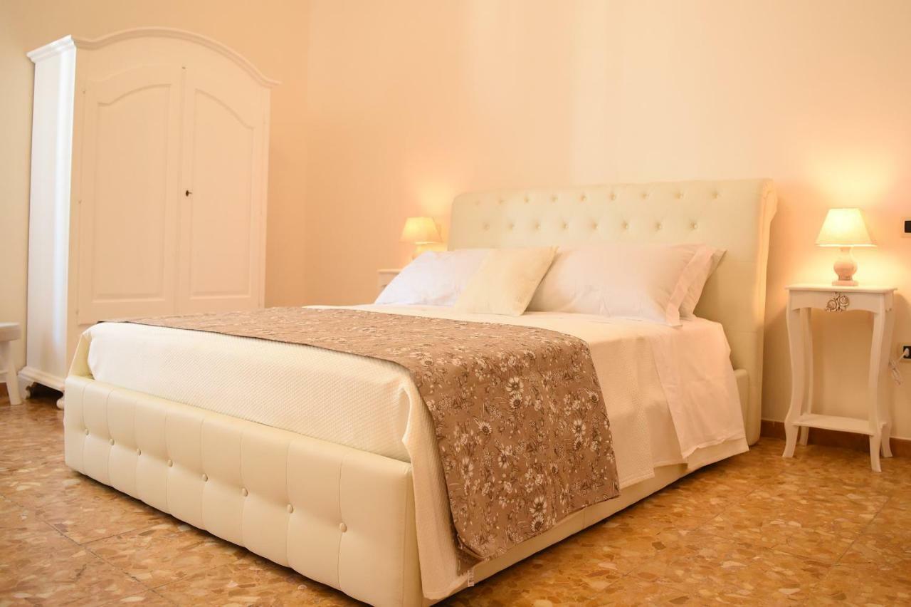 نابولي B&B Bonnes Suites المظهر الخارجي الصورة