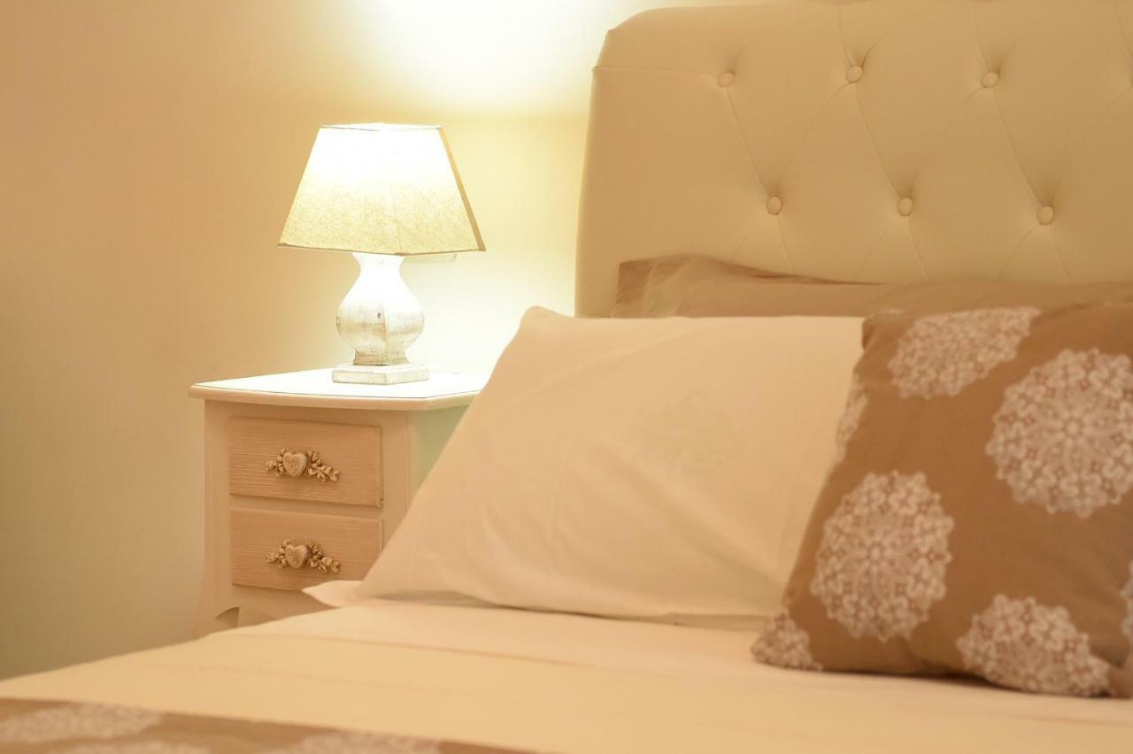 نابولي B&B Bonnes Suites المظهر الخارجي الصورة