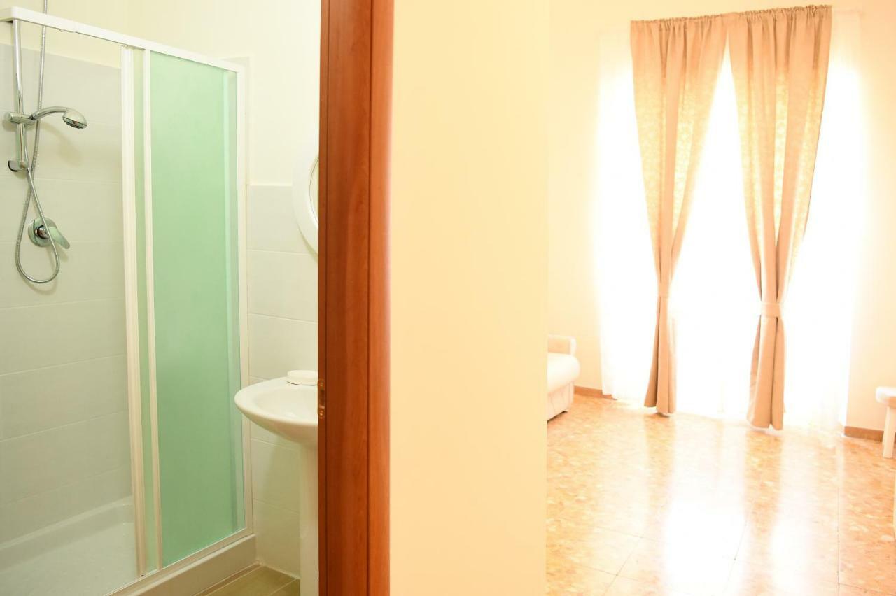 نابولي B&B Bonnes Suites المظهر الخارجي الصورة