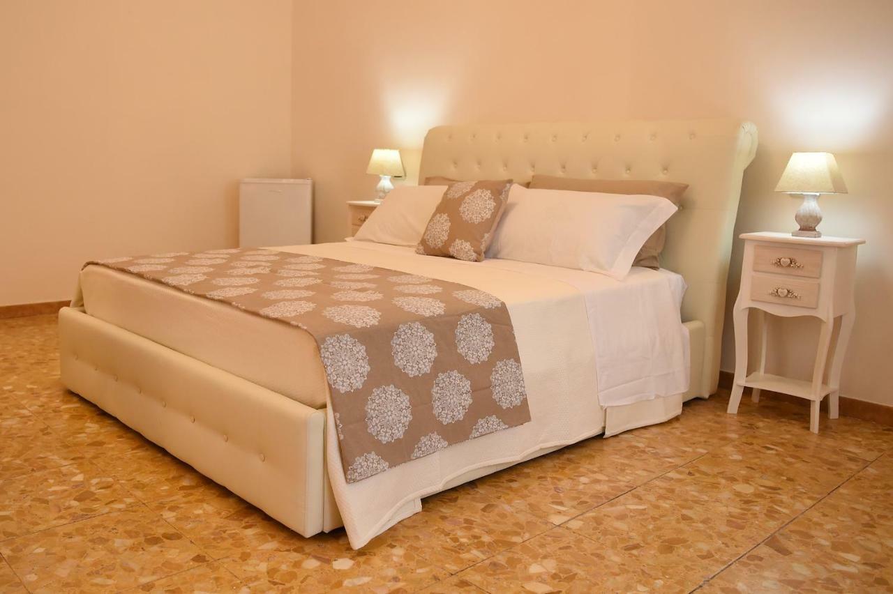 نابولي B&B Bonnes Suites المظهر الخارجي الصورة