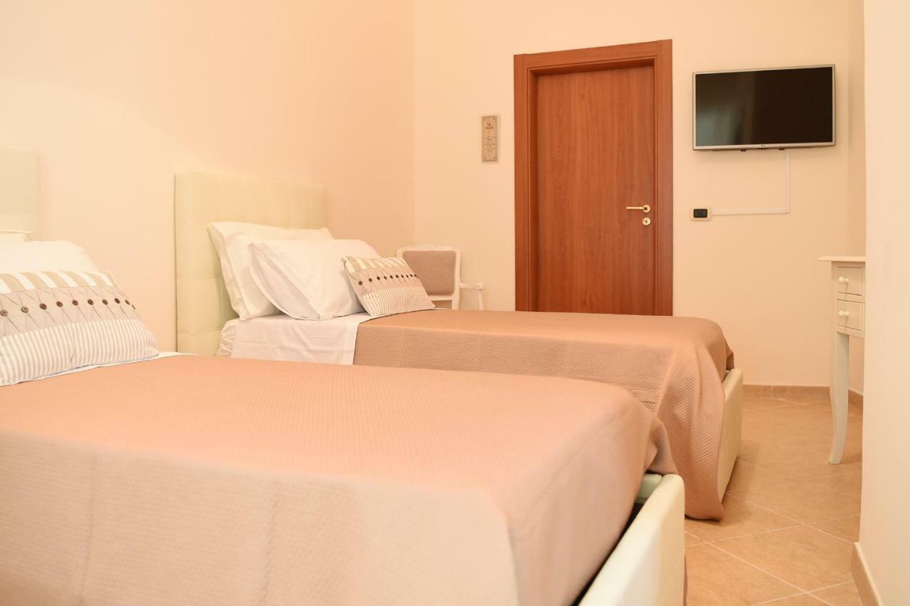 نابولي B&B Bonnes Suites المظهر الخارجي الصورة