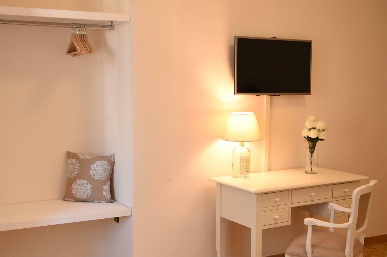 نابولي B&B Bonnes Suites المظهر الخارجي الصورة