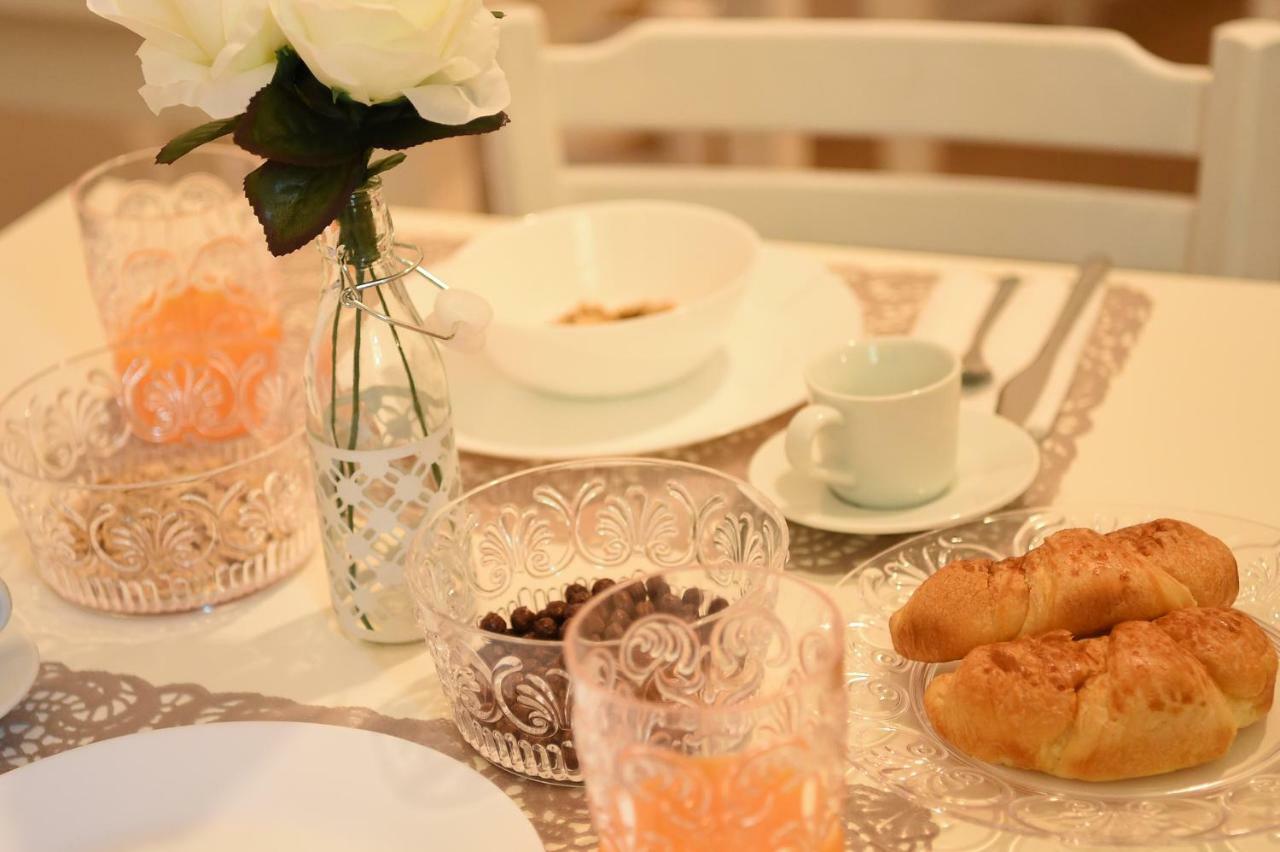 نابولي B&B Bonnes Suites المظهر الخارجي الصورة