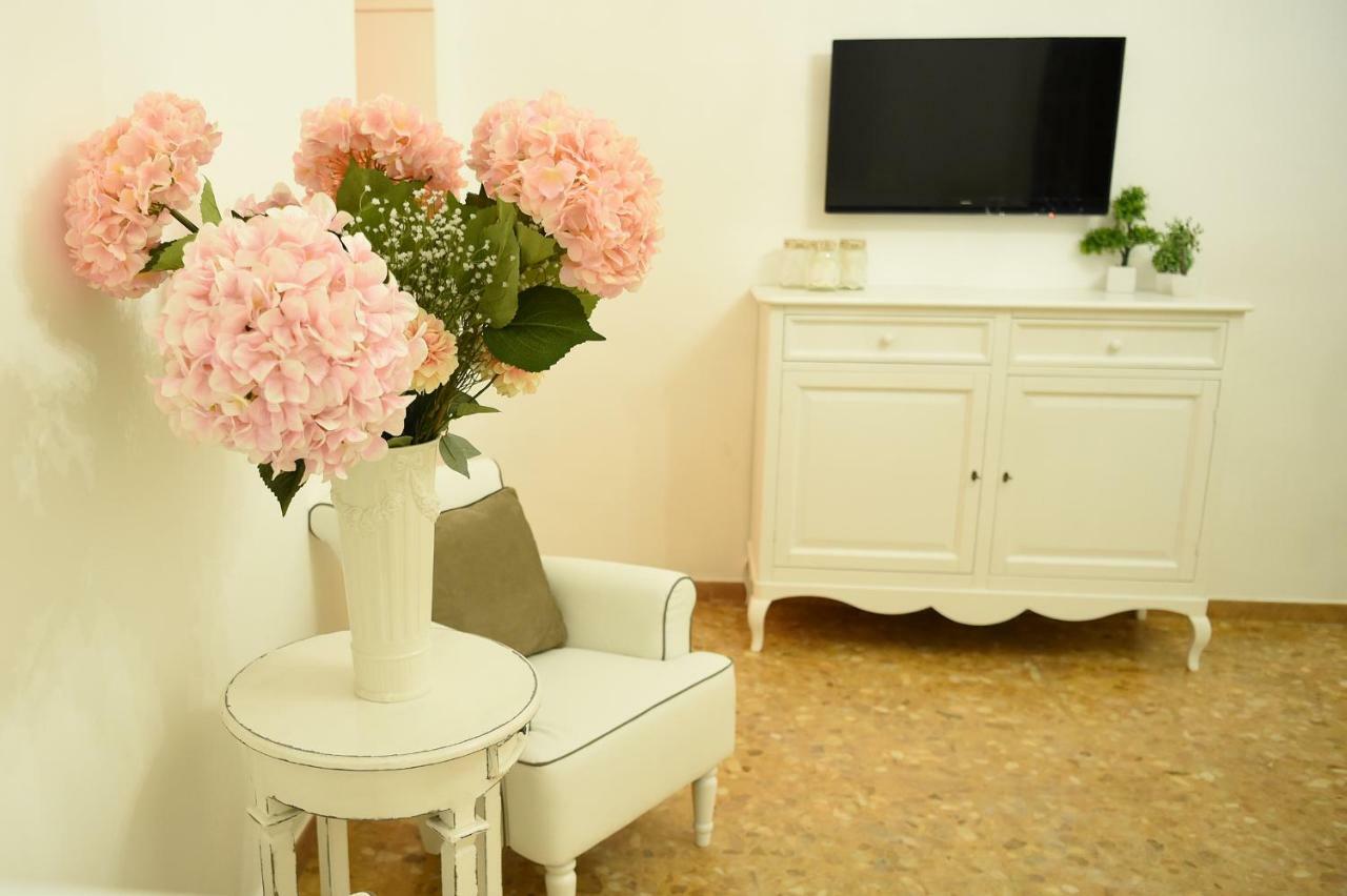 نابولي B&B Bonnes Suites المظهر الخارجي الصورة